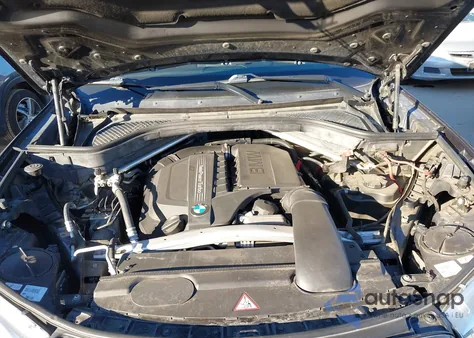 2015 BMW X5 Sdrive35I from USA, damaged, VIN 5UXKR2C51F0H40278